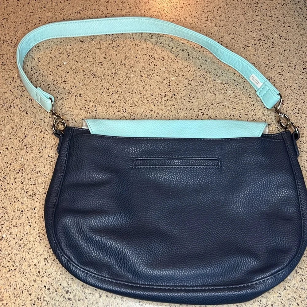 Thirty-one by Jewell Blue Two Toned Leather Shoulder Bag
